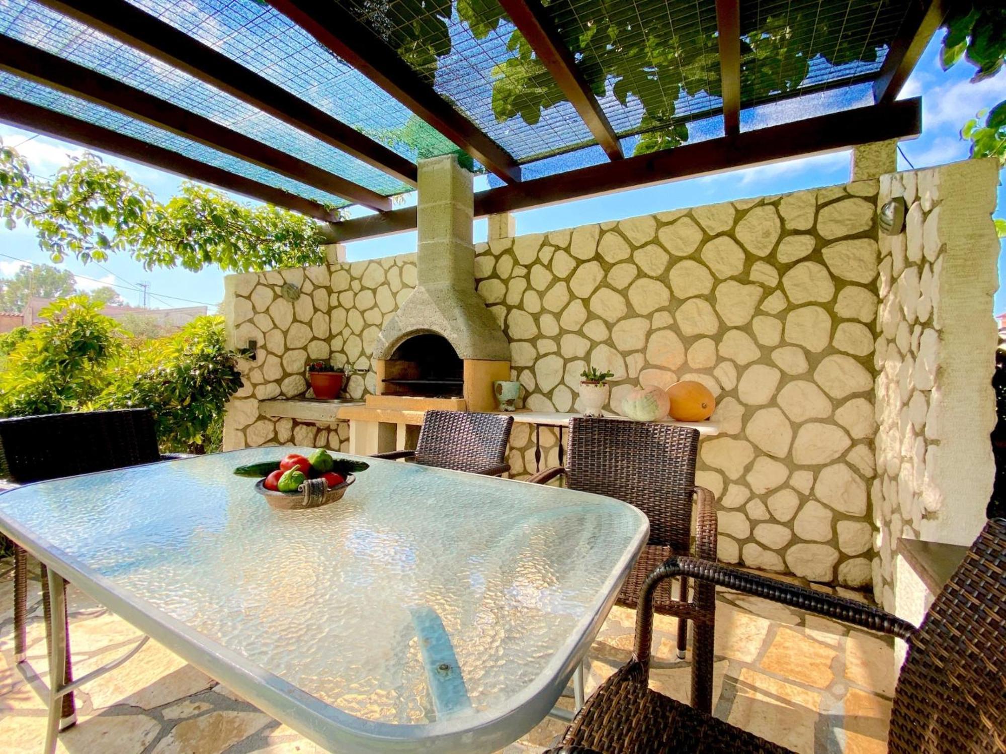 Asteraki Beach House By Dadovillas อาคาราวี ภายนอก รูปภาพ