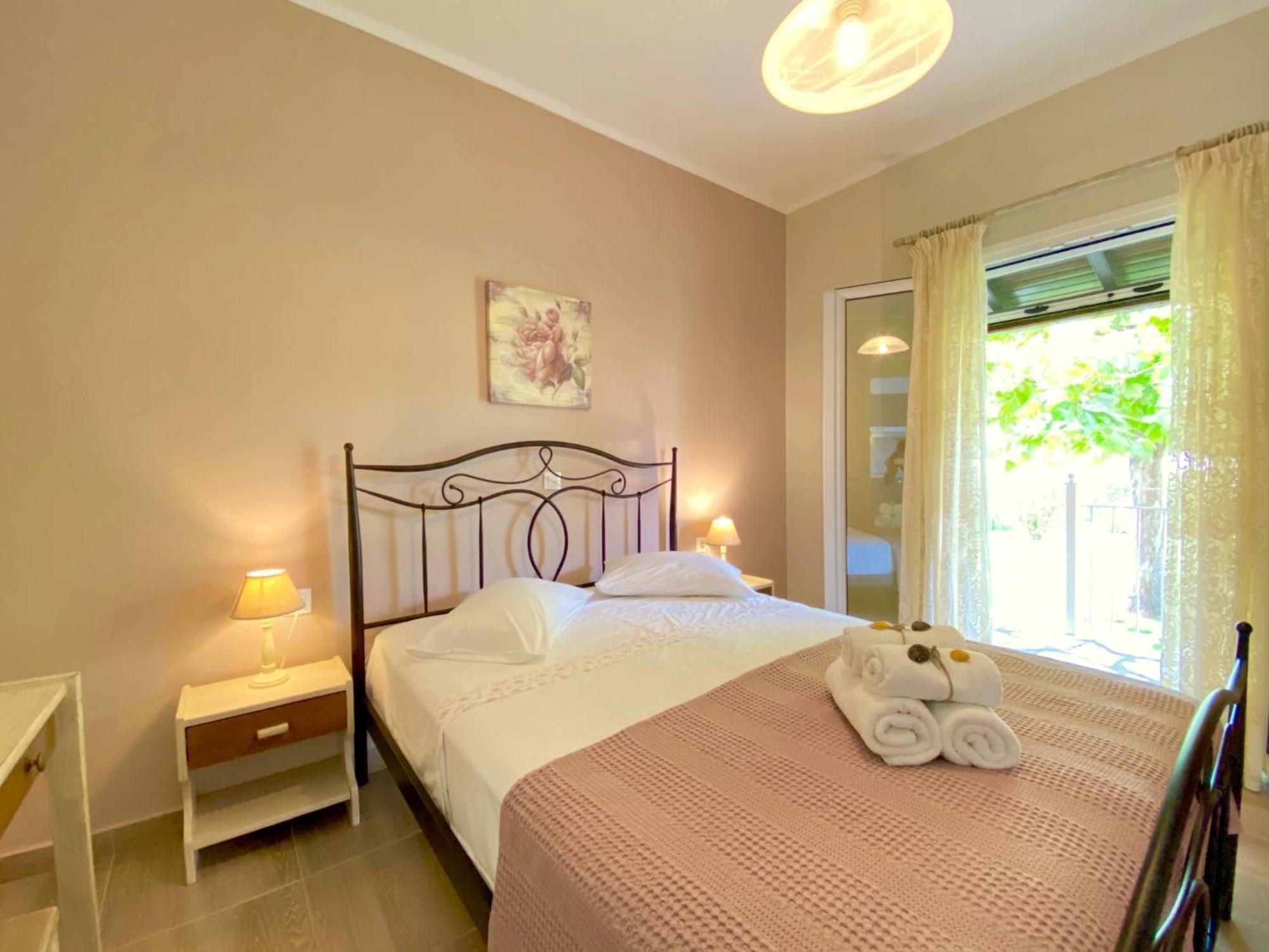 Asteraki Beach House By Dadovillas อาคาราวี ภายนอก รูปภาพ
