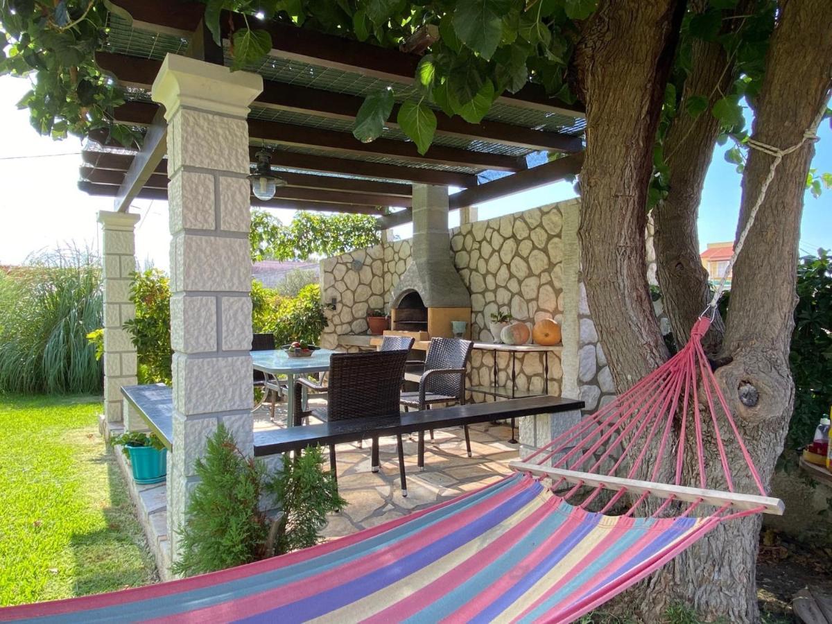 Asteraki Beach House By Dadovillas อาคาราวี ภายนอก รูปภาพ